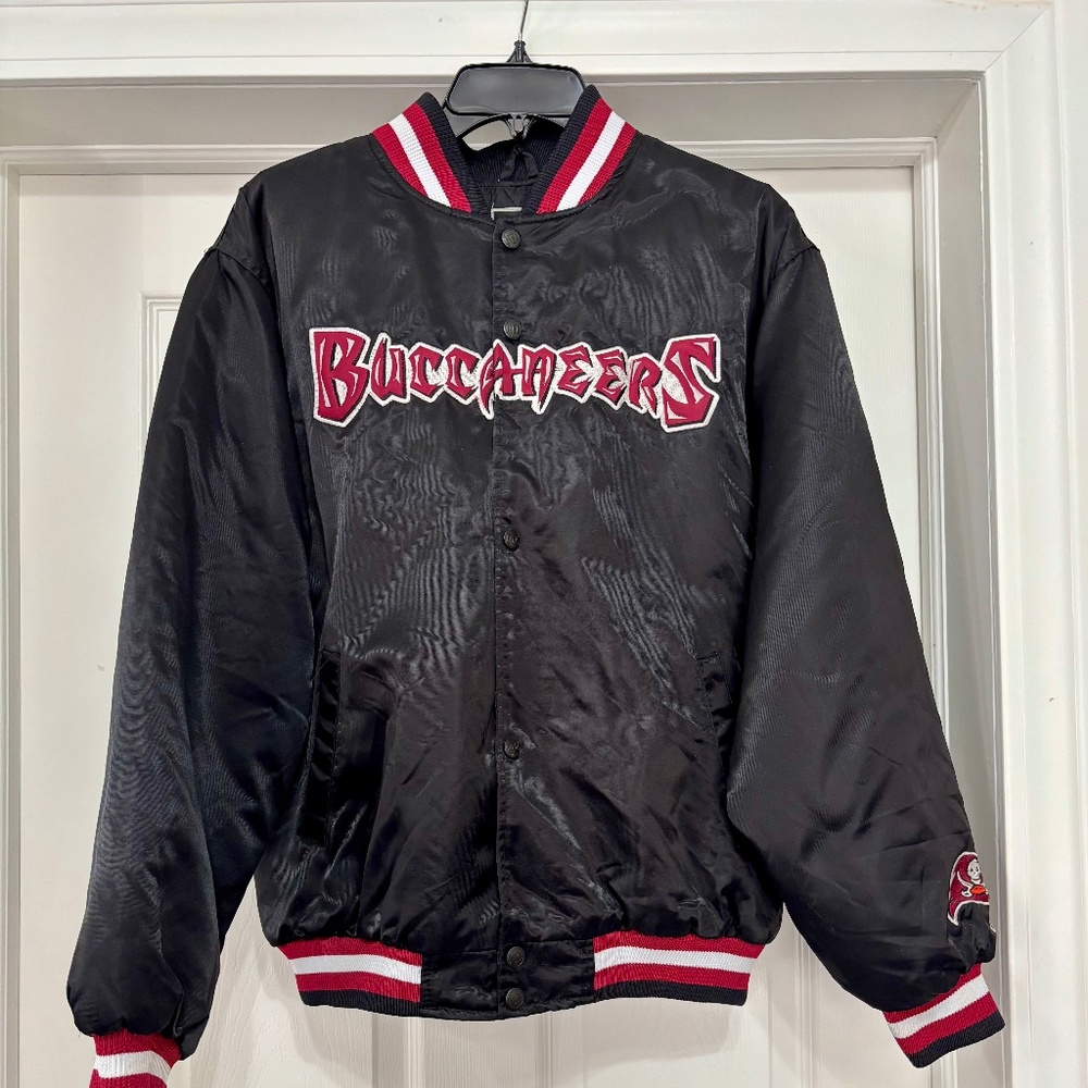 Vintage NFL Officially Licensed Genuine Stuff Buccaneers Jacket XL 18/20